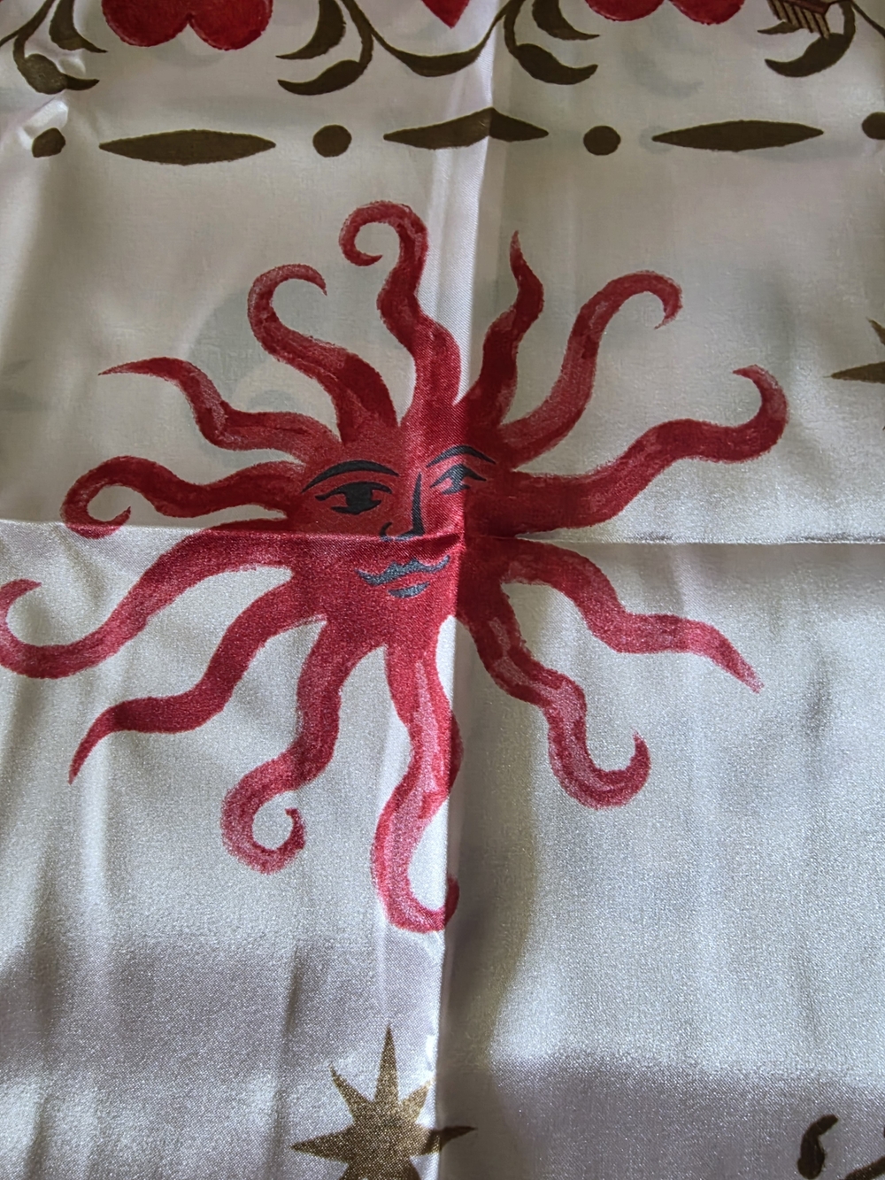 Orabella Signature Scarf Gift Box in Red and Gold - Picture 3 of 9